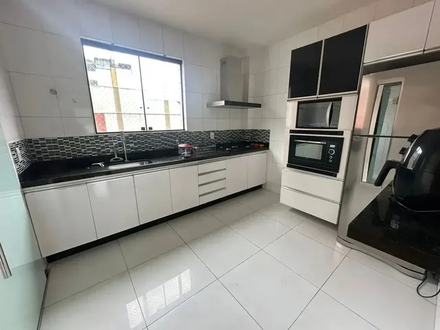 Imagem 9: Cobertura Duplex para Aluguel Possui 251 Metros Quadrados com 4 Quartos em Castelo - Belo