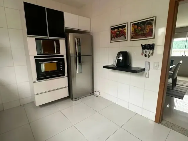 Imagem 4: Cobertura Duplex para Aluguel Possui 251 Metros Quadrados com 4 Quartos em Castelo - Belo