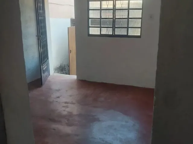 Imagem: Barracão 01 Quarto - Fundos - Tupi B