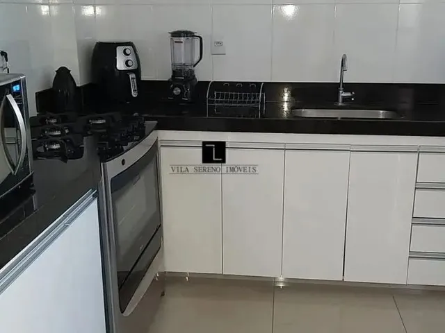 Imagem 10: Apartamento 2 Quartos com Suíte, 2 Vagas de Garagem, Prédio com Elevador no Bairro