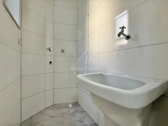 Imagem 6: Aluguel Apartamento Três Quartos Centro