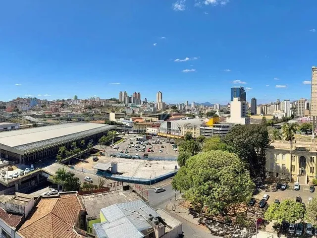 Imagem 4: Aluguel Apartamento Três Quartos Centro