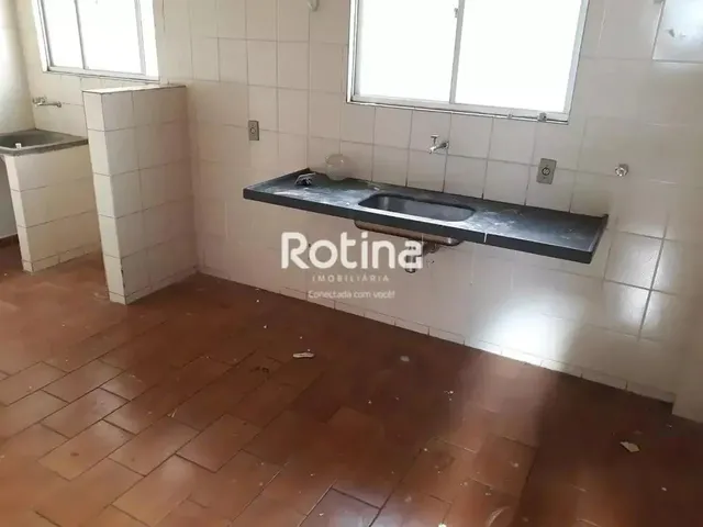 Imagem 5: Apartamento para Alugar, 2 Quartos, Presidente Roosevelt - Uberlândia/Mg - Rotina