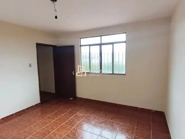 Imagem 8: Casa para Aluguel, 2 Quartos, 1 Suíte, 4 Vagas, Lago Azul 3ª Seção - Ibirité/Mg