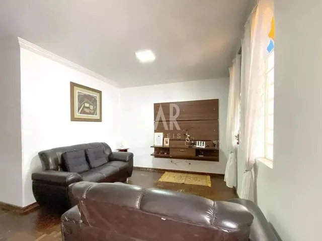 Imagem 15: Casa para Aluguel, 6 Quartos, 1 Suíte, 3 Vagas, Palmares - Belo Horizonte/Mg