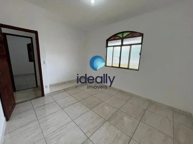 Imagem 5: Excelente Casa no Bairro Parque Recreio, Entrada Compartilhada, 03 Quartos com Suíte e 01