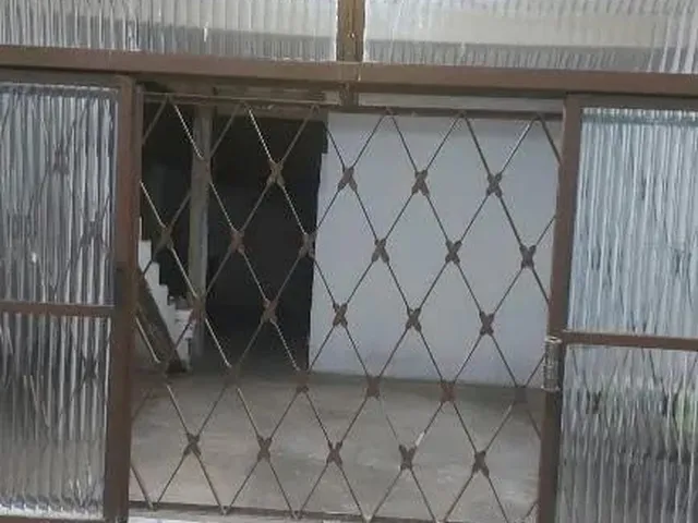 Imagem 3: Alugo Barracão com Área