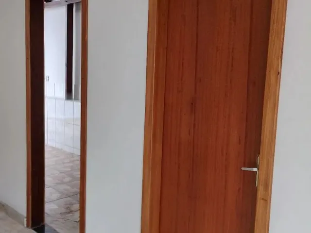 Imagem 5: Alugo Uma Casa com Garagem