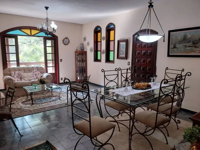 Imagem 13: Excelente Casa Linear Bem Localizada e Cercada de Verde