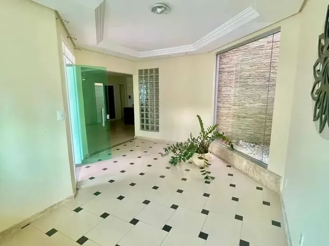 Imagem: Casa Residencial para Locação em Rua Pública