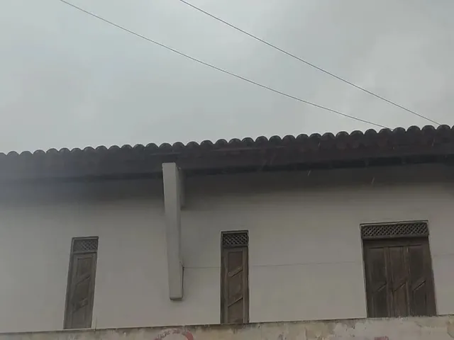 Imagem: Alugo Casa na Rua do México Tomba