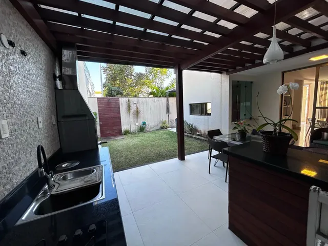 Imagem 1: Nathalia Corretora Aluga Casa Mobiliada 3/4 Sendo 1 Suíte com Closet, Bairro Sim
