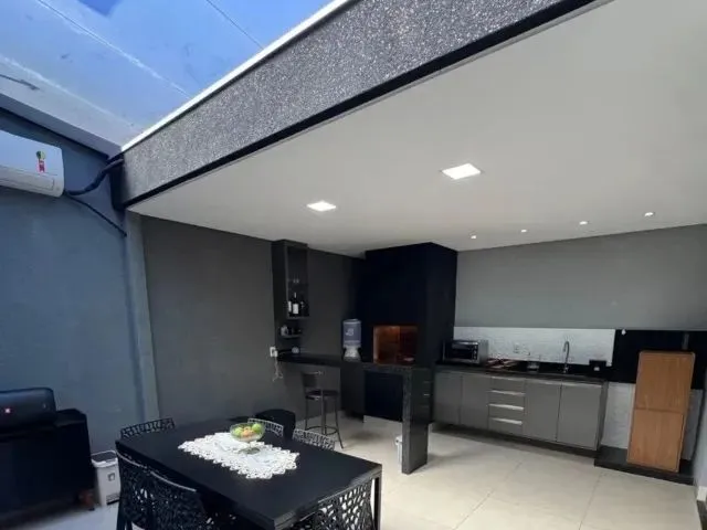 Imagem 2: Casa Disponivel para Compra em Nova Serrana