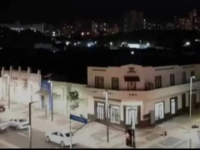 Imagem: Alugo Quarto no Centro 14 de Julho para