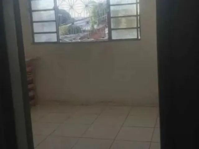 Imagem 6: Alugo Quarto no Centro 14 de Julho para Mulher É Incluso Tudo