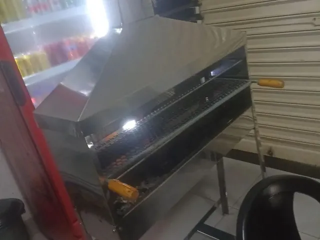 Imagem 3: Vendo Restaurante Montado Completo