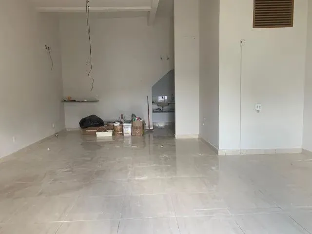 Imagem 2: Aluguel - Ponto Comercial - Bairro Abadia - 58M2