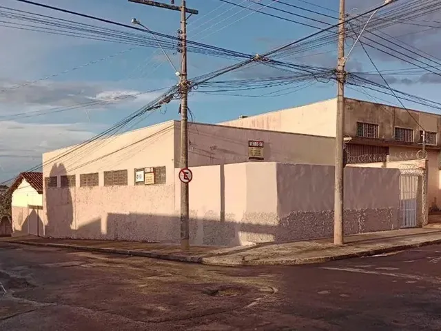 Imagem: Ponto Comercial para Venda em Uberaba, Vila