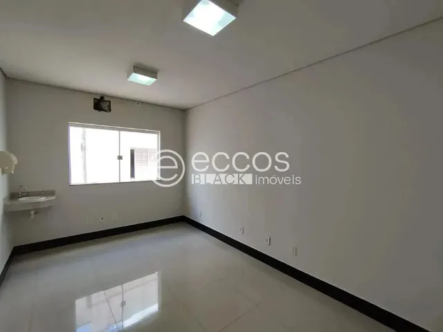 Imagem 9: Sala Comercial para Aluguel, 20 Vagas, Centro - Uberaba/Mg