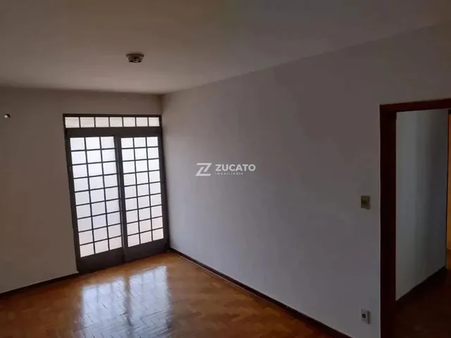 Imagem 10: Casa com 3 Dormitórios À Venda, 259 M² por R$ 700.000,00 - Mercês - Uberaba/Mg