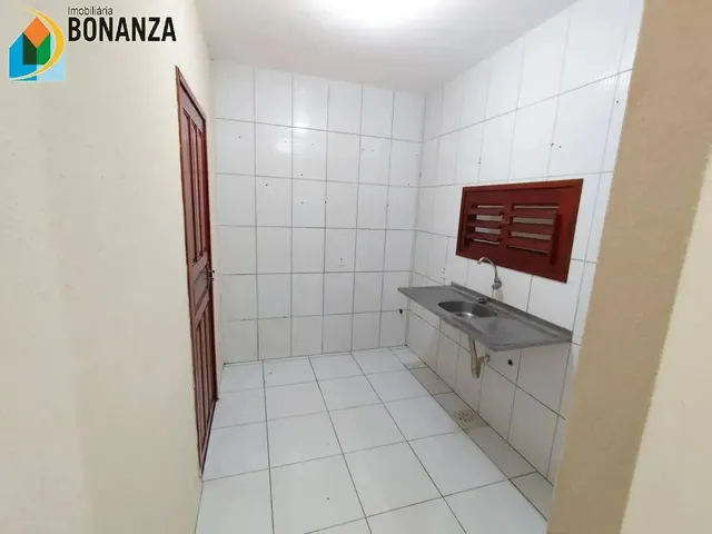 Imagem 3: Casa com 02 Quartos para Alugar em Maranguape
