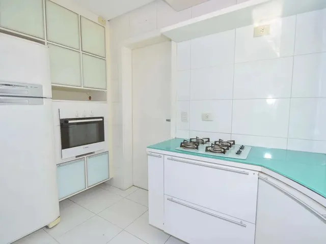 Imagem 3: Apartamento Semi Mobiliado na Agua Verde