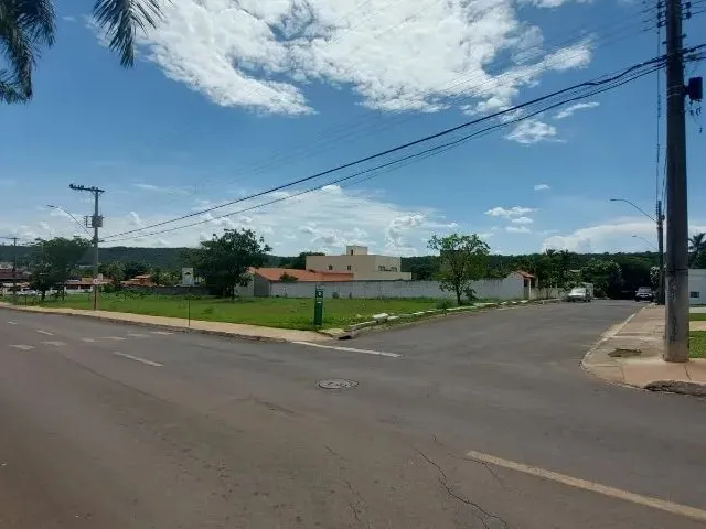 Imagem 16: Lote de Esquina no Jardim Botânico, Cond. Quintas Interlagos,Com 1.250M2