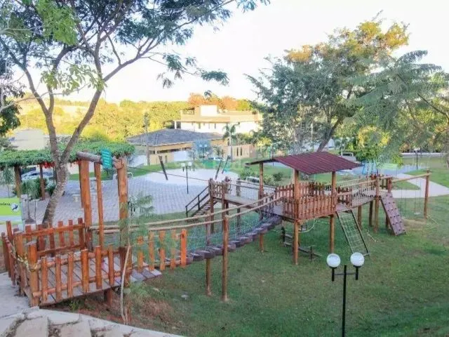 Imagem 9: Lote de Esquina no Jardim Botânico, Cond. Quintas Interlagos,Com 1.250M2
