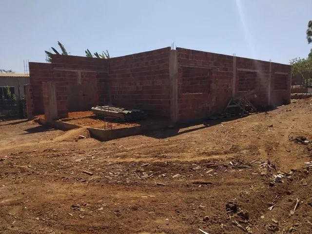 Imagem: Vendo Lote com Casa a Terminar
