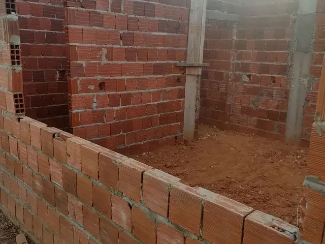 Imagem 8: Vendo Lote com Casa a Terminar