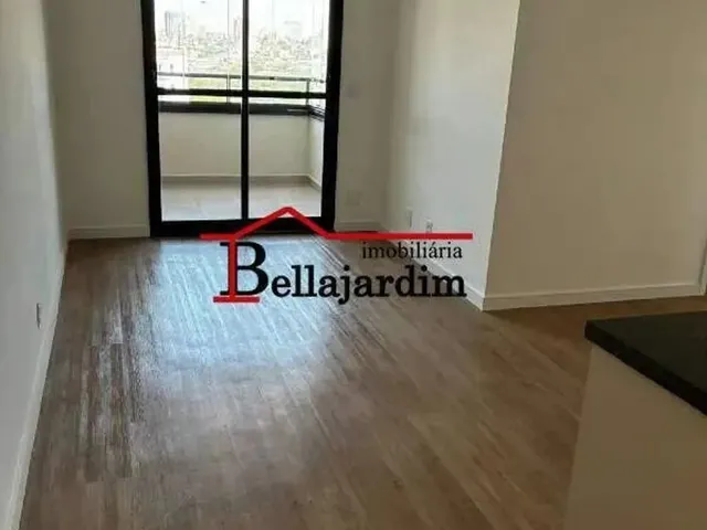 Imagem: O apartamento possui 2 Dormitórios, 1 Suíte, 2 Banheiros,