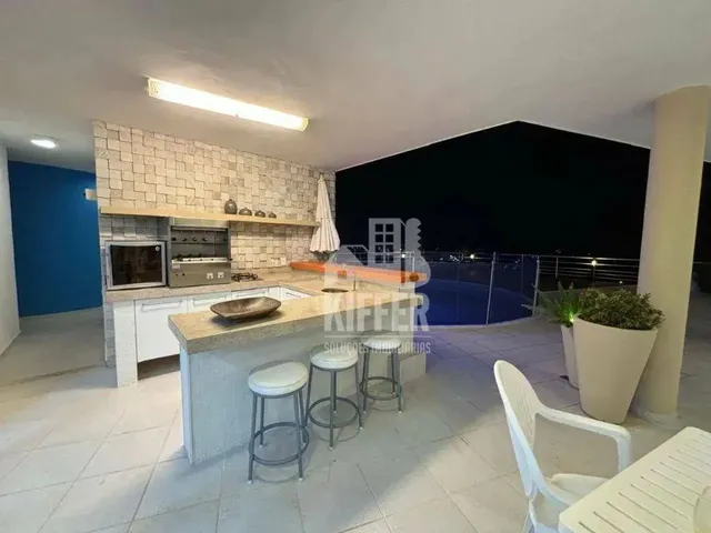Imagem: Casa com 4 Quartos À Venda, 419 M² por