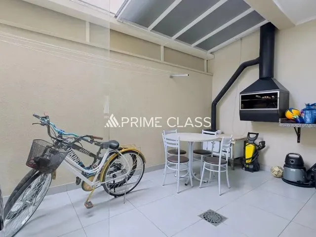 Imagem 15: Sobrado, com 2 Suítes, Sendo 1 com Sacada, 96M² de Área Total, no Bairro Igara