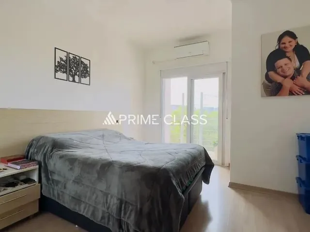 Imagem 16: Sobrado, com 2 Suítes, Sendo 1 com Sacada, 96M² de Área Total, no Bairro Igara