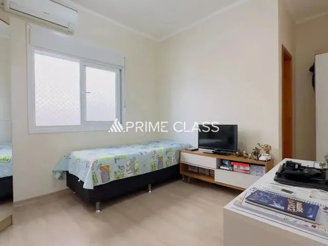 Imagem 12: Sobrado, com 2 Suítes, Sendo 1 com Sacada, 96M² de Área Total, no Bairro Igara