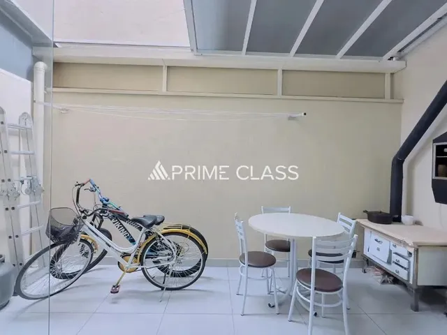Imagem 8: Sobrado, com 2 Suítes, Sendo 1 com Sacada, 96M² de Área Total, no Bairro Igara