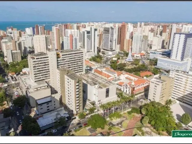 Imagem 11: Apartamento com 4 Dormitórios À Venda, 330 M² por R$ 5.210.000,00 - Meireles