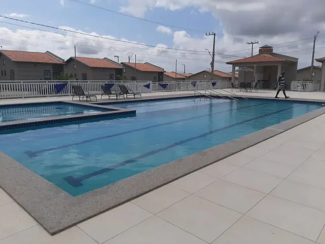 Imagem 1: Vs Passo Chave de Casa em Condominio Boulevard2/ com 2 Quartos e 2 Banheiros/ Área Para