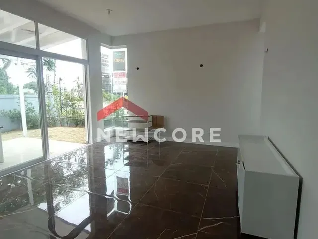 Imagem 5: Casa de Condomínio em Avenida Edgar Pires de Castro - Hípica - Porto Alegre/Rs