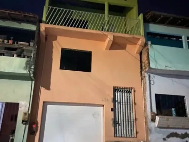 Imagem: Casa Duplex na Avenida Jaú, Próximo Ao