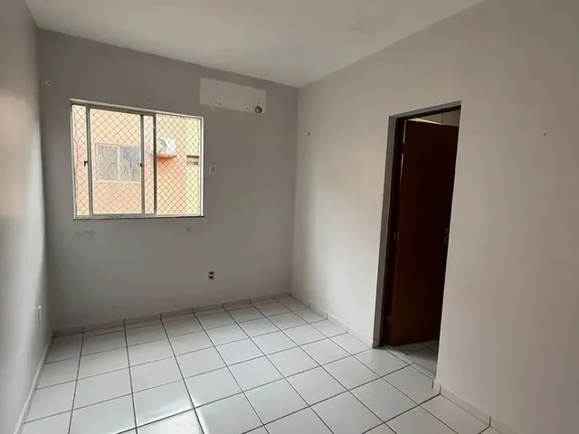 Imagem 5: Solar da Ilha com 2 Quartos Sendo 1 Suite - Nascente