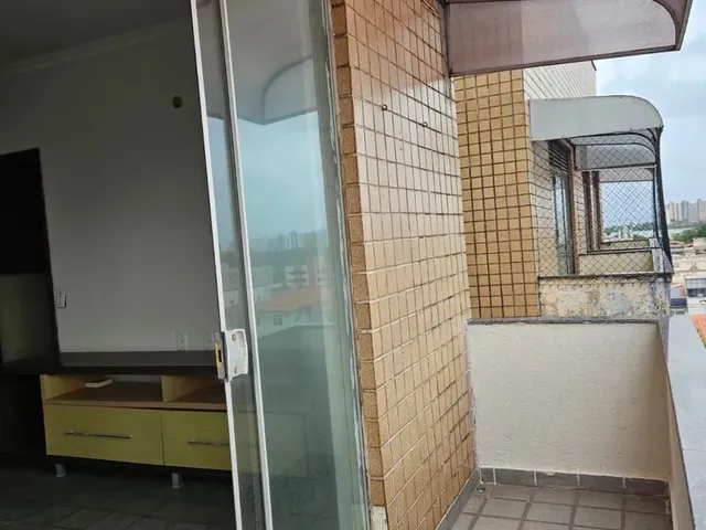 Imagem 2: Alugo Apartamento Bem Amplo com 3 Quartos no Edifício Dom Luiz 1- Renascença