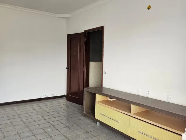 Imagem 11: Alugo Apartamento Bem Amplo com 3 Quartos no Edifício Dom Luiz 1- Renascença