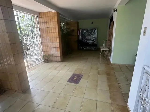 Imagem 2: Imóvel para Aluguel com 120 Metros Quadrados com 4 Quartos em Renascença - São Luís