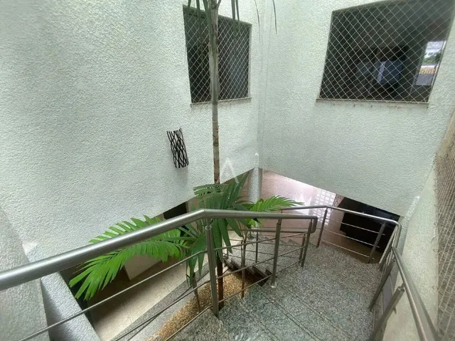 Imagem 9: Sobrado Central Comercial e Residencial com Piscina e Área de Lazer em Cascavel