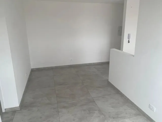 Imagem 5: Apartamento Semi-Novo 2 Quartos + Garagem - Res. Ilha da Paz - Sitio Cercado