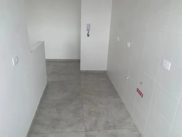 Imagem 3: Apartamento Semi-Novo 2 Quartos + Garagem - Res. Ilha da Paz - Sitio Cercado