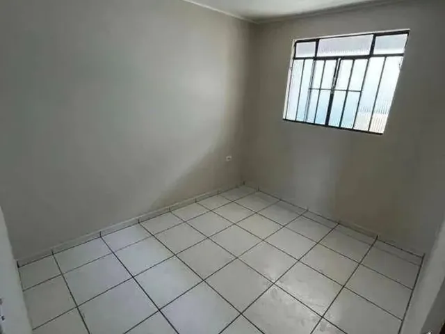 Imagem 6: Casa de Fundos com 2 Quartos para Alugar, 45 M² por R