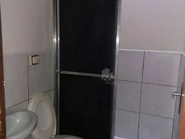 Imagem 4: Casa de Fundos com 2 Quartos para Alugar, 45 M² por R