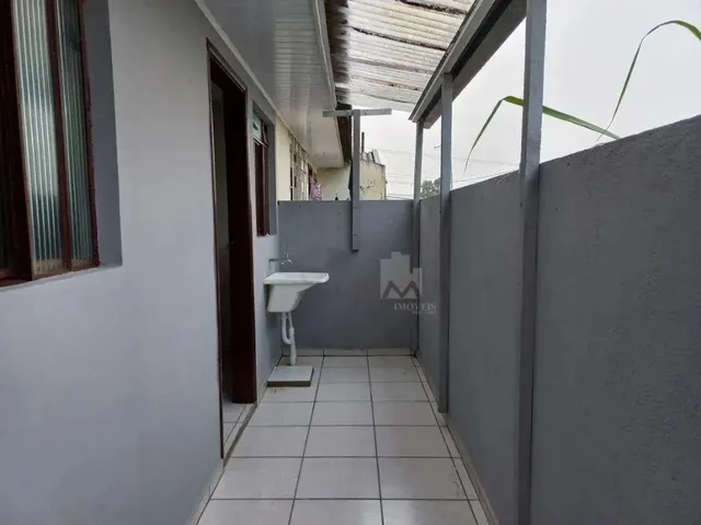 Imagem 2: Casa de Fundos com 2 Quartos para Alugar, 45 M² por R